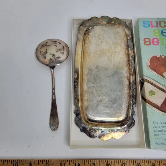 WM Rogers Silverplate Slice 'n Serve Set in Original Box Vintage 1960's - Picture 5 of 9
